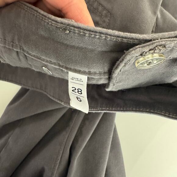 Loft Mid Rise Gray Skinny Pants Size 28/6 - Picture 8 of 9